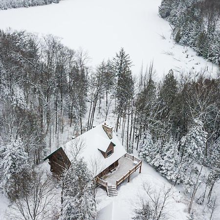 Domaine La Cedriere Villa Grenville-Sur-La-Rouge ภายนอก รูปภาพ